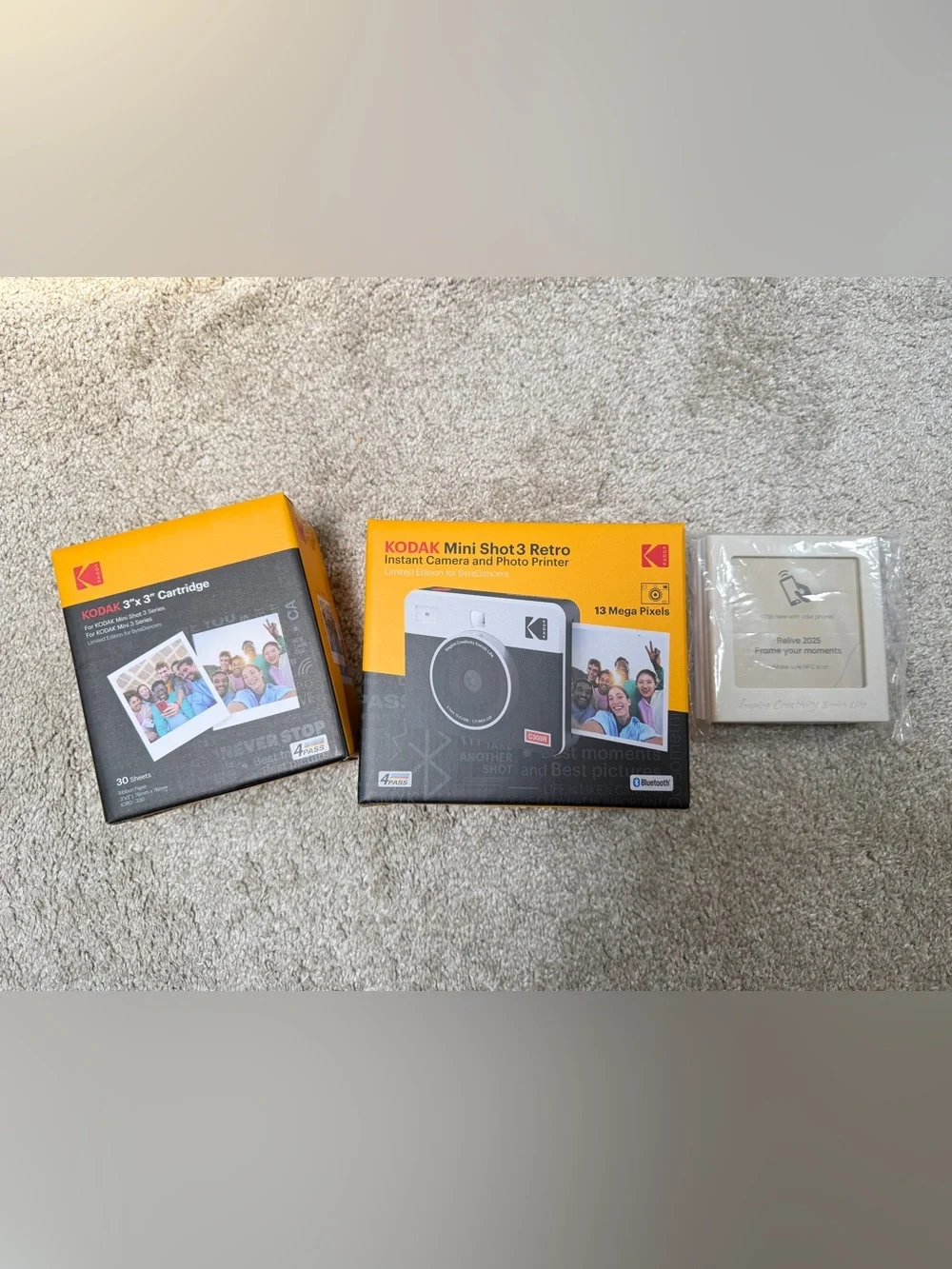 Brand New Kodak Mini Shot 3 Retro + 30 Sheet Photo Cartridge Set